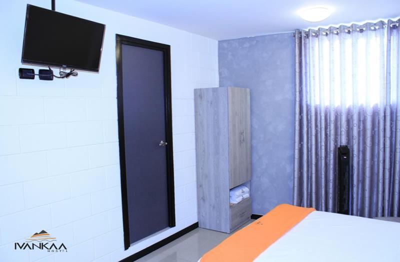 Ivankaa Hostel Трухильо Экстерьер фото