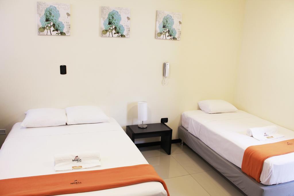Ivankaa Hostel Трухильо Экстерьер фото